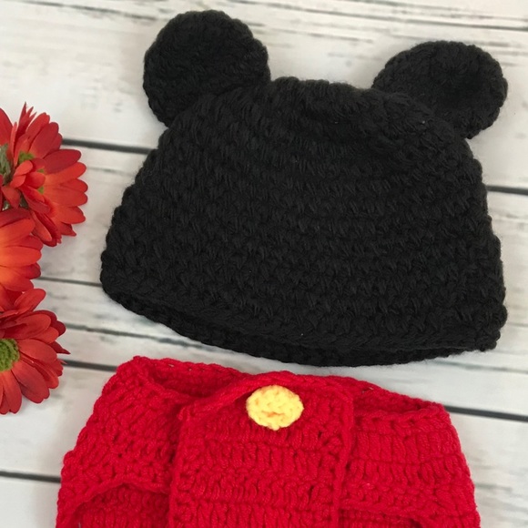 Newborn Baby Crochet Knit Mickey Mouse Outfit Photo Prop - Picture 4 of 9
